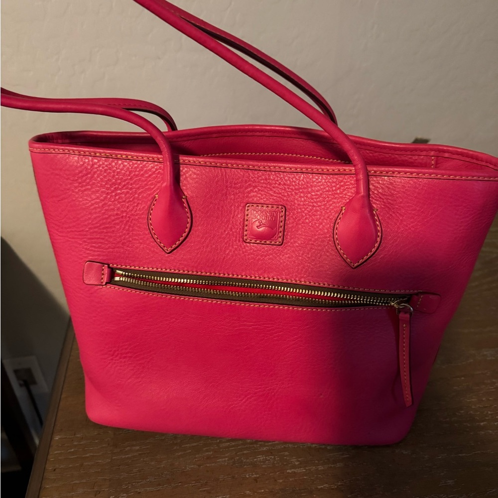 SOLD Dooney Burk Stylish Pink Women's Bag